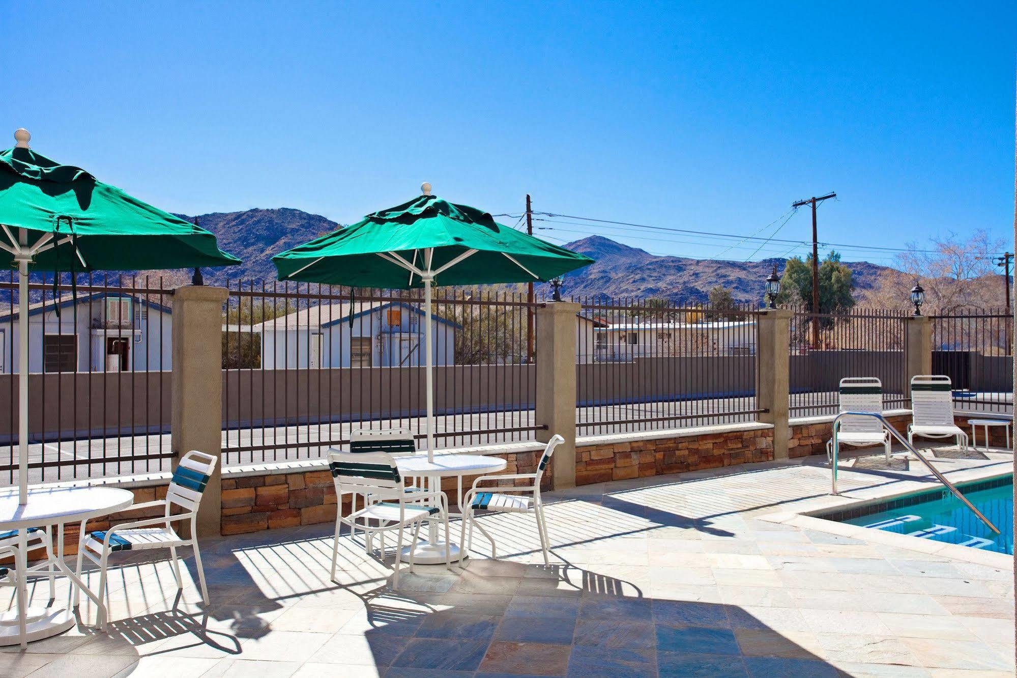 Holiday Inn Express Hotel & Suites Twentynine Palms By Ihg Ristorante foto